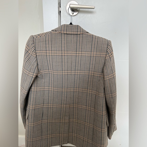 Aritzia Wilfred Blazer - Picture 3 of 3